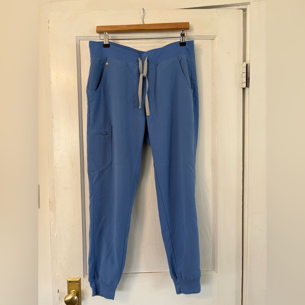 Figs Periwinkle Scrub Joggers